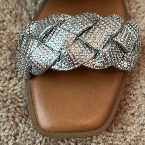 Madden NYC Braided Slides - Picture 3 of 7